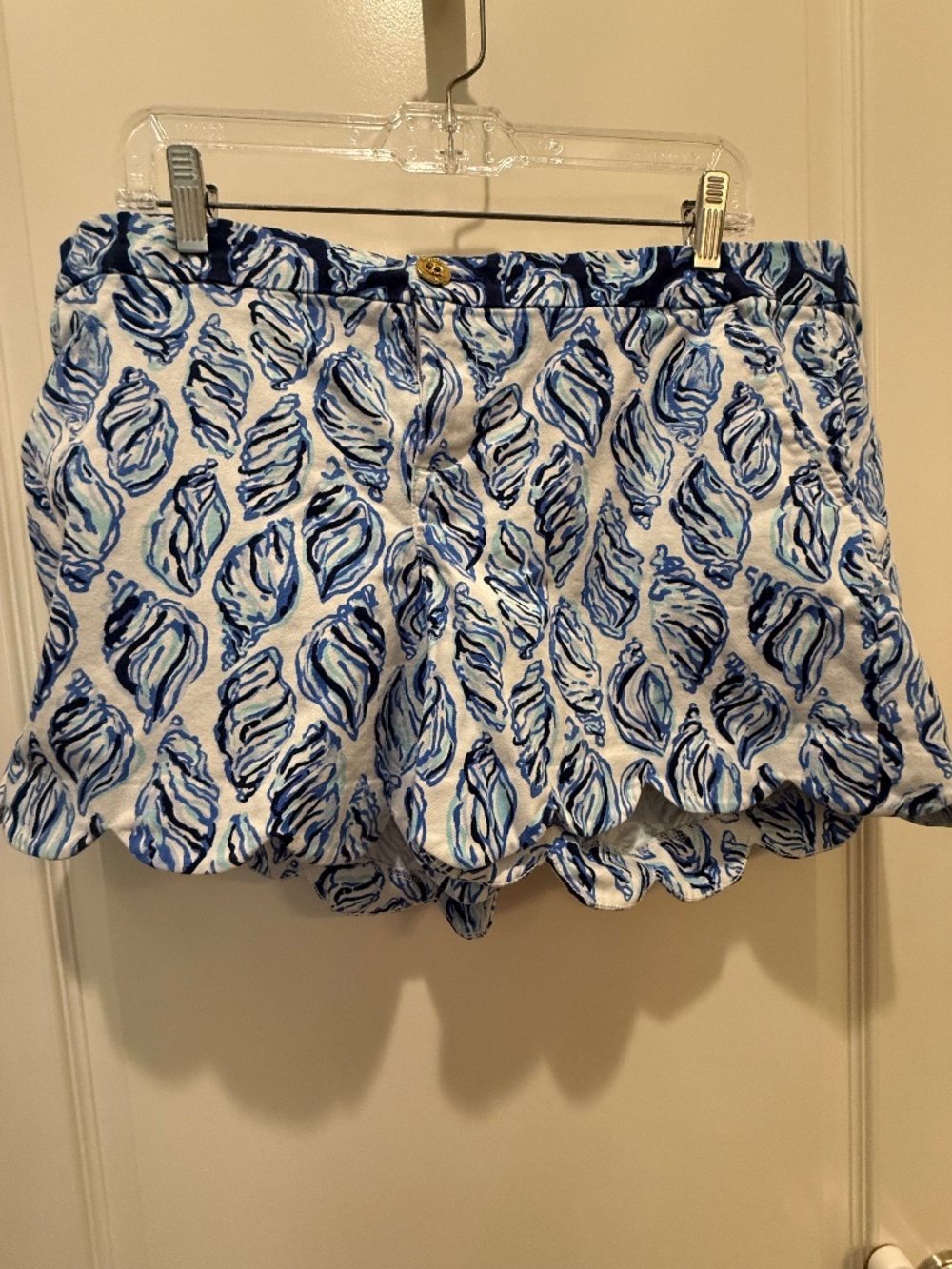 NWOT Lilly Pulitzer Buttercup Stretch Short, 5" Inseam, 16